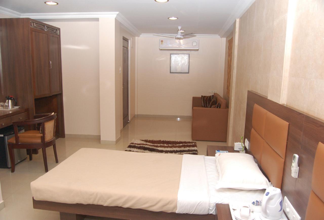 Haredia Hotel - Mumbai — Photos 2